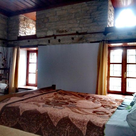 Ruols Guesthouse Gjirokastër Eksteriør bilde
